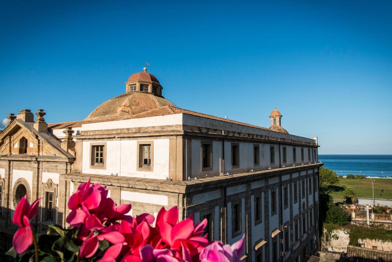 Torremuzza - Charming House In The Heart Of With Lovely View Ferienhaus Palermo
